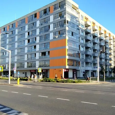 Cybernetyki 15 & Bezplatny Garaz By Perfect Apartment Warsaw