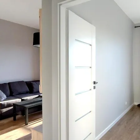 Cybernetyki 15 Garaz By Perfect Apart Apartment Warsaw